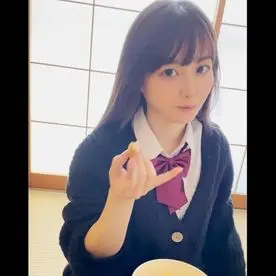 FC2 PPV 4548008　【4K特典】倍率1200倍のオーディションを勝ち抜いた『あの子』。素顔完全公開で18歳正統派美女 衝撃のFC2デビュー。※売り切れ次第終了