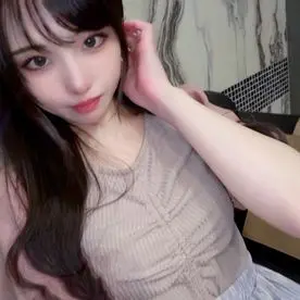 FC2 PPV 4613283　【ミスコン出身】売上総額”1300万円越え”伝説の美女　偉業から2年経ち再び出演。計5回射精の高画質完全版。※先着限り