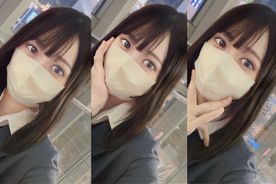 FC2 PPV 4707642　【FC2独占・究極恵体新人降臨】今一番注目されている清純派と。サイト史上最も過激なデビュー前作品。※大容量3840x2160原盤送付。