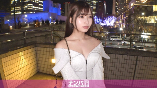 「マジ軟派、初撮。 2178  【恋愛体質×性欲特化】元保育士でアパレル始めたばかりのクラスで一番可愛いえくぼ美女！実は高校時代に大人ともヤってた経験人数40人のド淫乱！週2希望のイキ顔サンタが潮吹きで聖夜を染める」