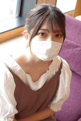 FC2 PPV 2211491 「#4」近所のアパレル店員。色白の美体を僕のモノにしました。無責任に中出し♡片想い♡