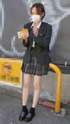 FC2 PPV 2602585 県立普通科②よく行くマ○クでバイトしてる子初中出し