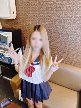FC2 PPV 4906925 現〇ヤンキーギャル××美女は恥ずかしがり屋で頑張り屋さんでした