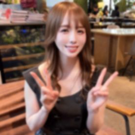 FC2 PPV 4752437 【他言無用】昼は先生、夜は予約待ちﾒﾝｴｽ嬢。品性溢れるｳｸﾗｲﾅﾊｰﾌ美女の色白美肌に顔射＋中出し記録。。