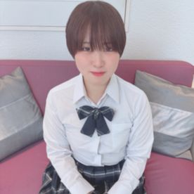 FC2 PPV 4932658 【初撮り】早稲田志望、パン屋でバイト中の経験人数１人のボーイッシュな１９歳。経験少ないモチモチの肌に濃厚クリームを注ぎ込む。